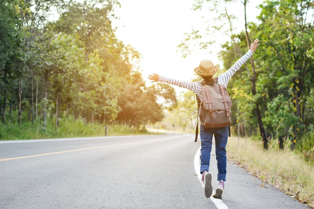 Happy Walking: The Simple Path to a Healthier and Happier You